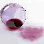 выведение пятен на ткани